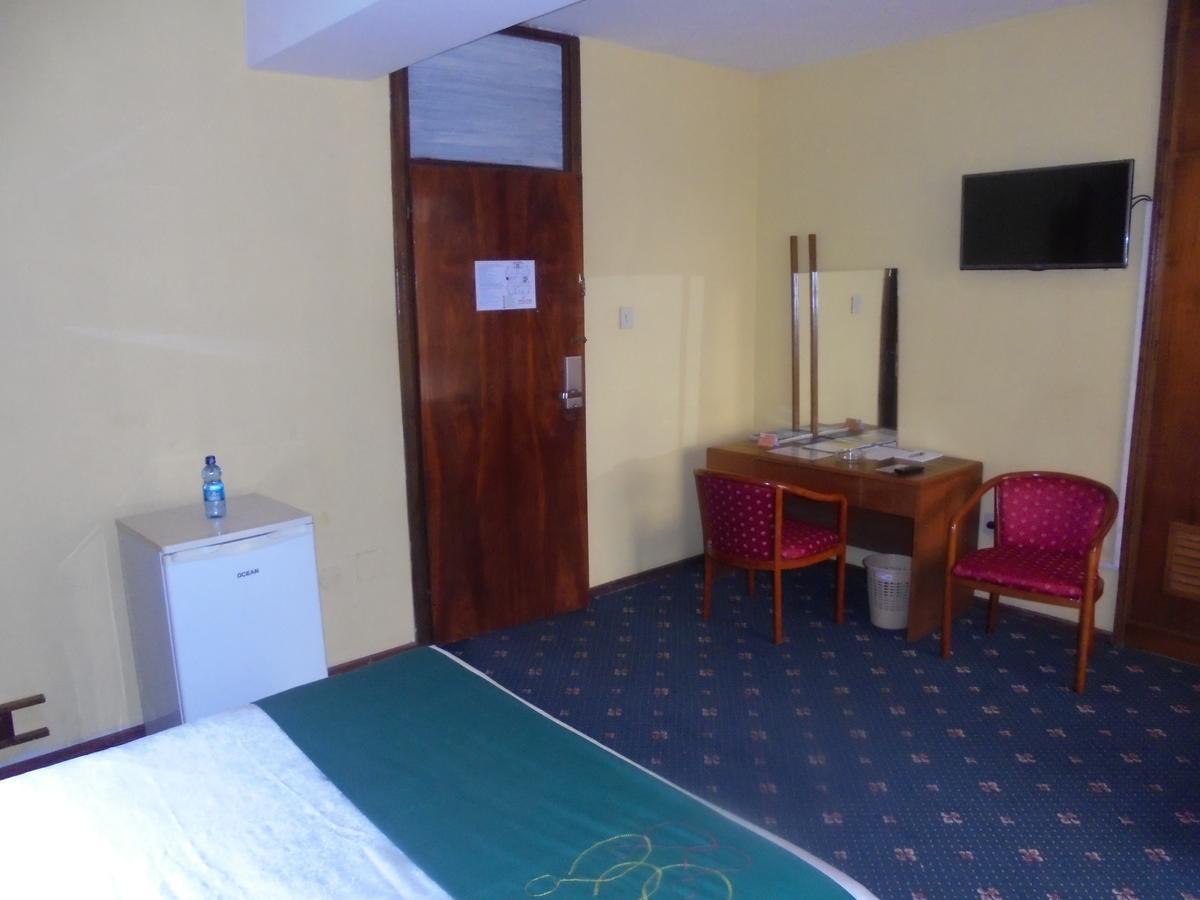Global Hotel Addis-Abeba Extérieur photo